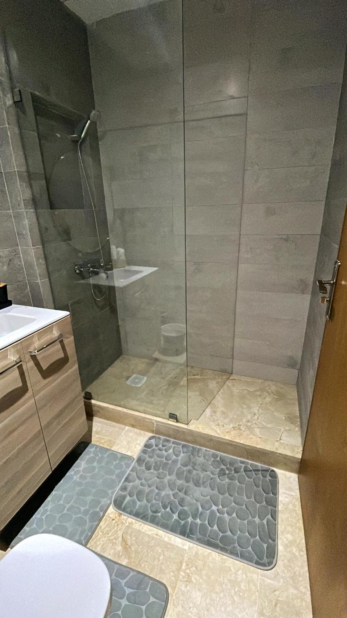 Elegant Appartement Avec Un Acces Piscine Jardin Parking Sous-Sol Et Wifi Haut Debit Fibre Optique Tanger Buitenkant foto