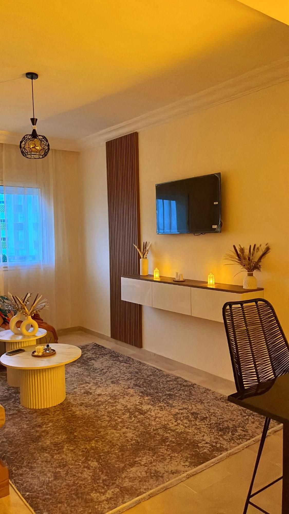Elegant Appartement Avec Un Acces Piscine Jardin Parking Sous-Sol Et Wifi Haut Debit Fibre Optique Tanger Buitenkant foto