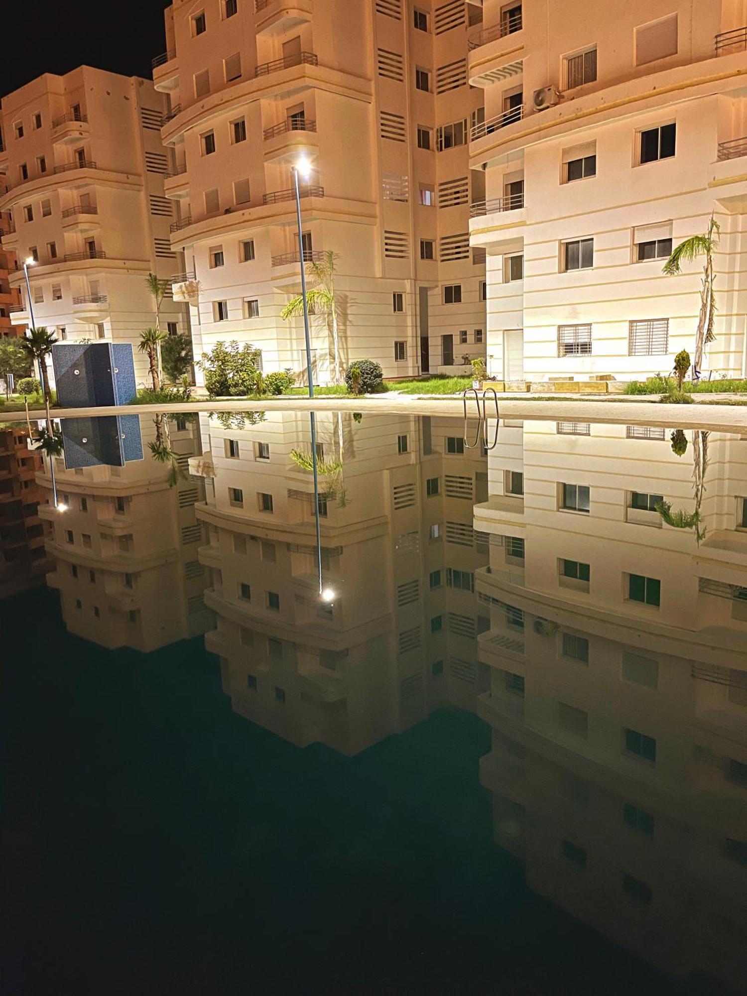 Elegant Appartement Avec Un Acces Piscine Jardin Parking Sous-Sol Et Wifi Haut Debit Fibre Optique Tanger Buitenkant foto