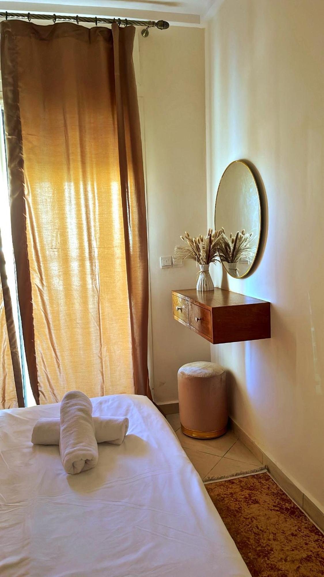 Elegant Appartement Avec Un Acces Piscine Jardin Parking Sous-Sol Et Wifi Haut Debit Fibre Optique Tanger Buitenkant foto